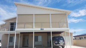 outdoor-blinds